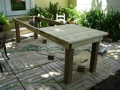 garden table diy ideas